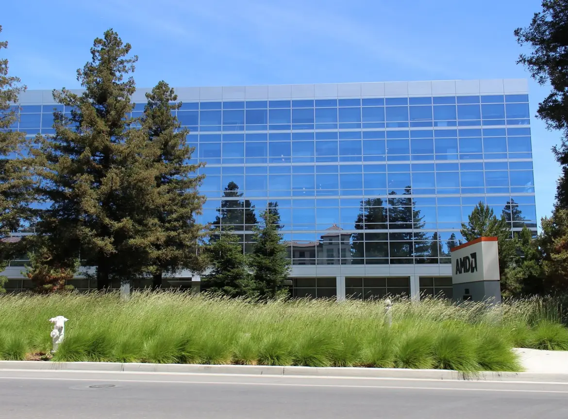 AMD Stock Price Prediction: $780 Bull, $430 Bear at $1trn